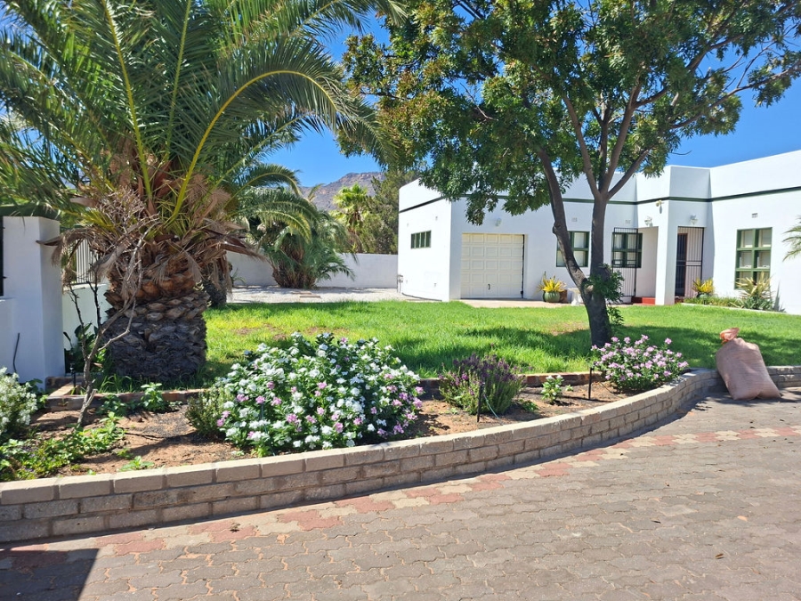 3 Bedroom Property for Sale in Klawer Western Cape